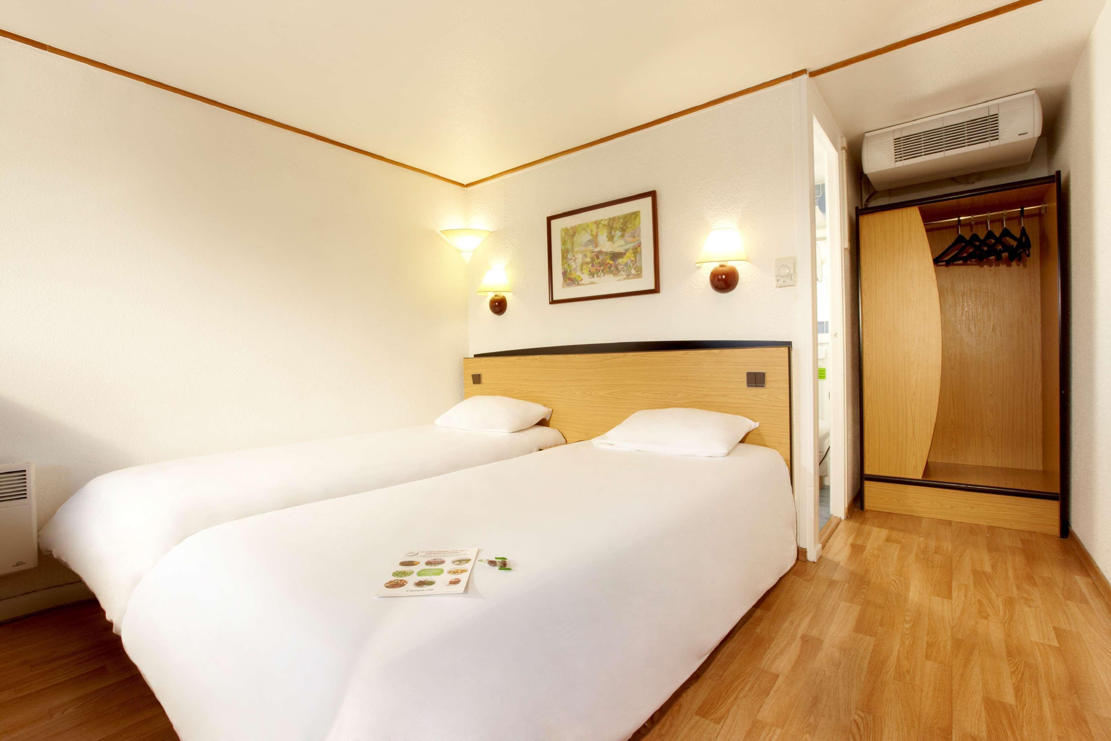 Campanile Besancon-Ouest Chateaufarine Экстерьер фото
